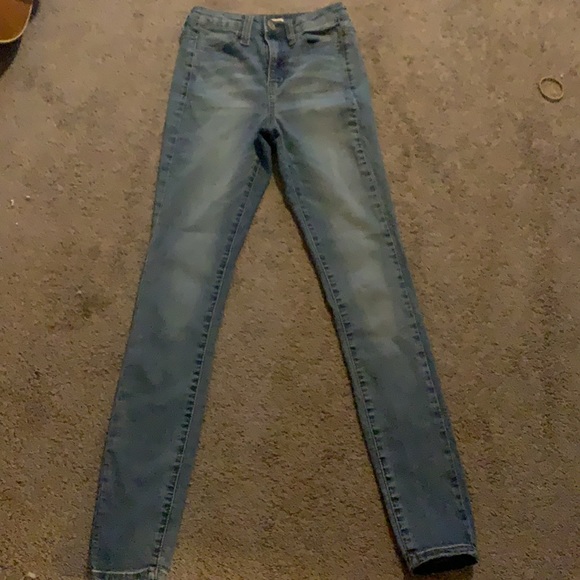 Jeans - Picture 2 of 4